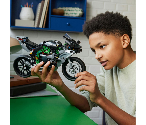 LEGO Technic 42170 Motocykl Kawasaki Ninja H2R - 1220584 - zdjęcie 11